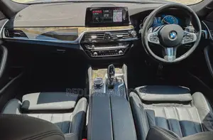 BMW 530i 2018 Silver