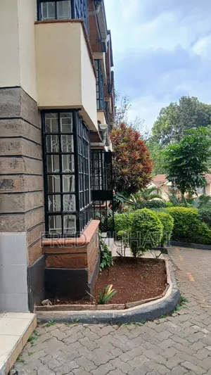 4bdrm Apartment in Iaikipia Road, Kileleshwa for rent