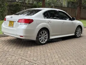 Subaru Legacy 2012 White