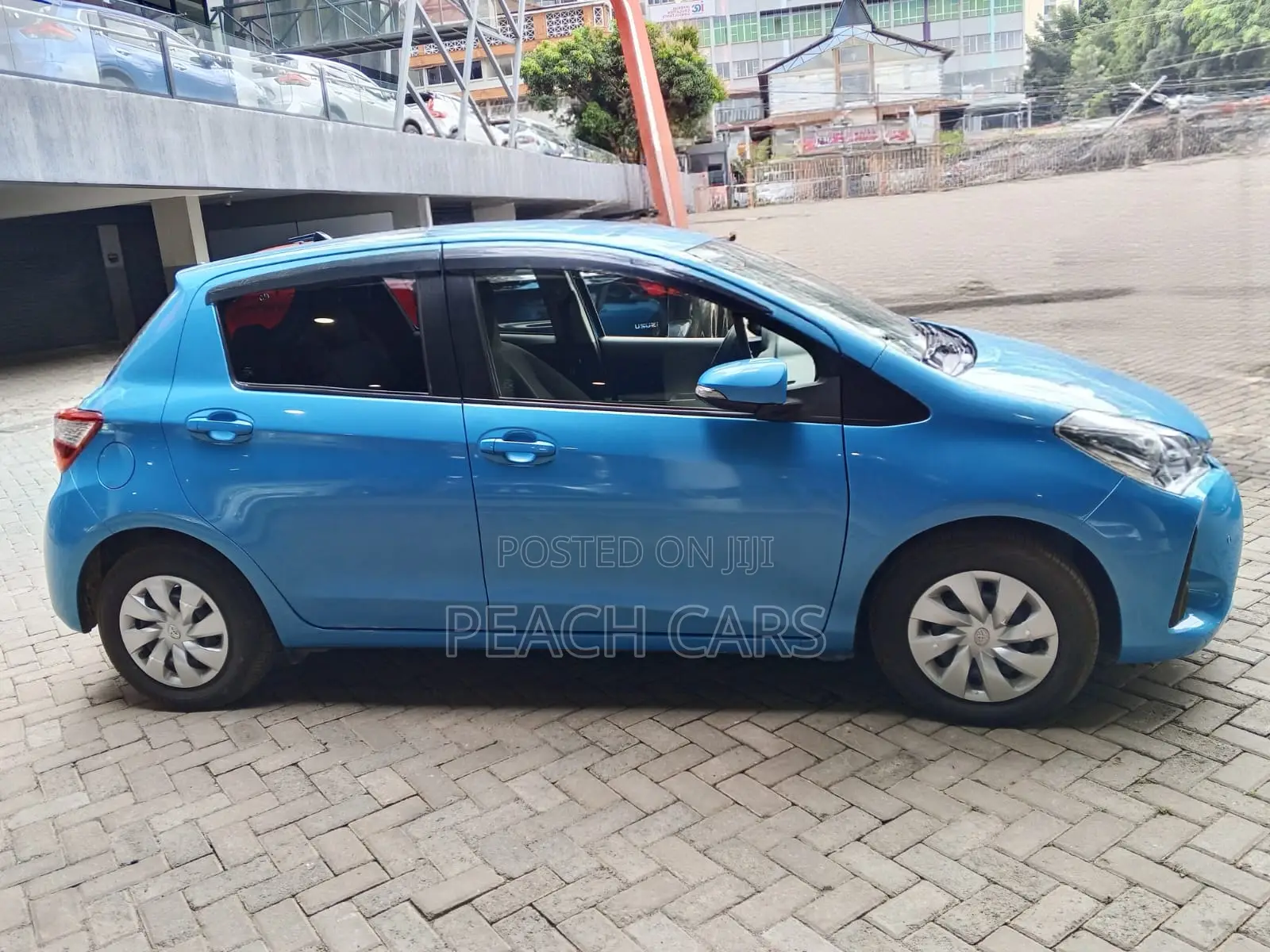 Toyota Vitz 2018 Blue