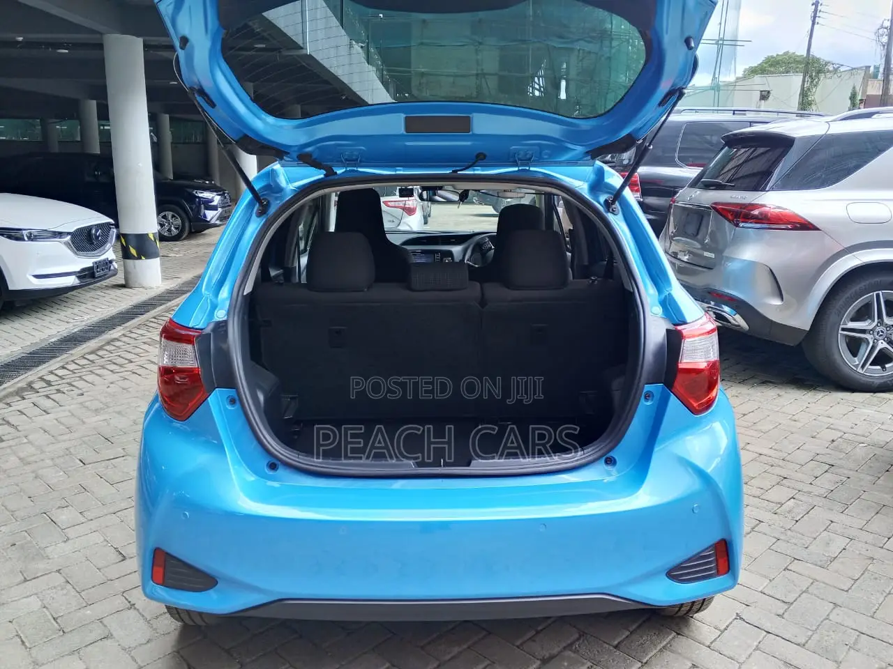 Toyota Vitz 2018 Blue