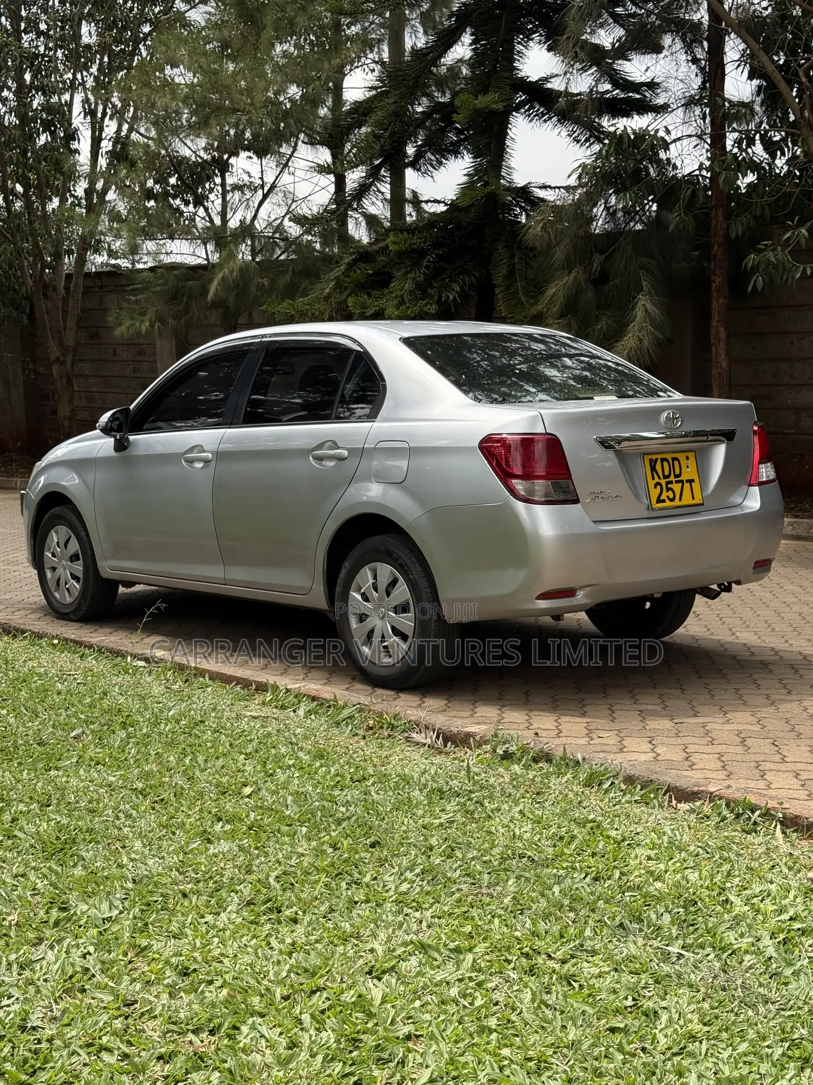 Toyota Axio 2014 Silver