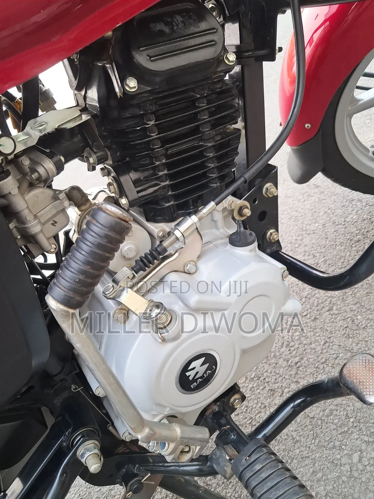 Bajaj Boxer 125 2025 Red