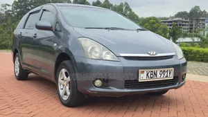 Toyota Wish 2004 Blue