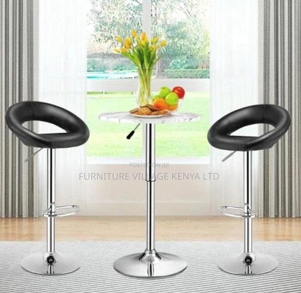 360 Degree Swivel Height Adjustable Bar Stool - thumbnail 3