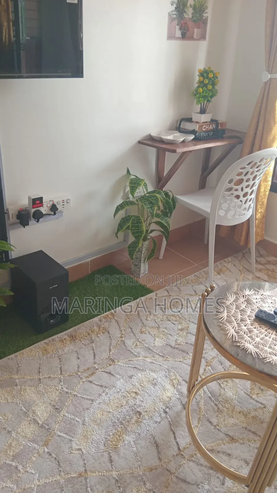 Ruaka Studio Airbnb Near Two Rivers Mall | Wifi, Netflix Parking