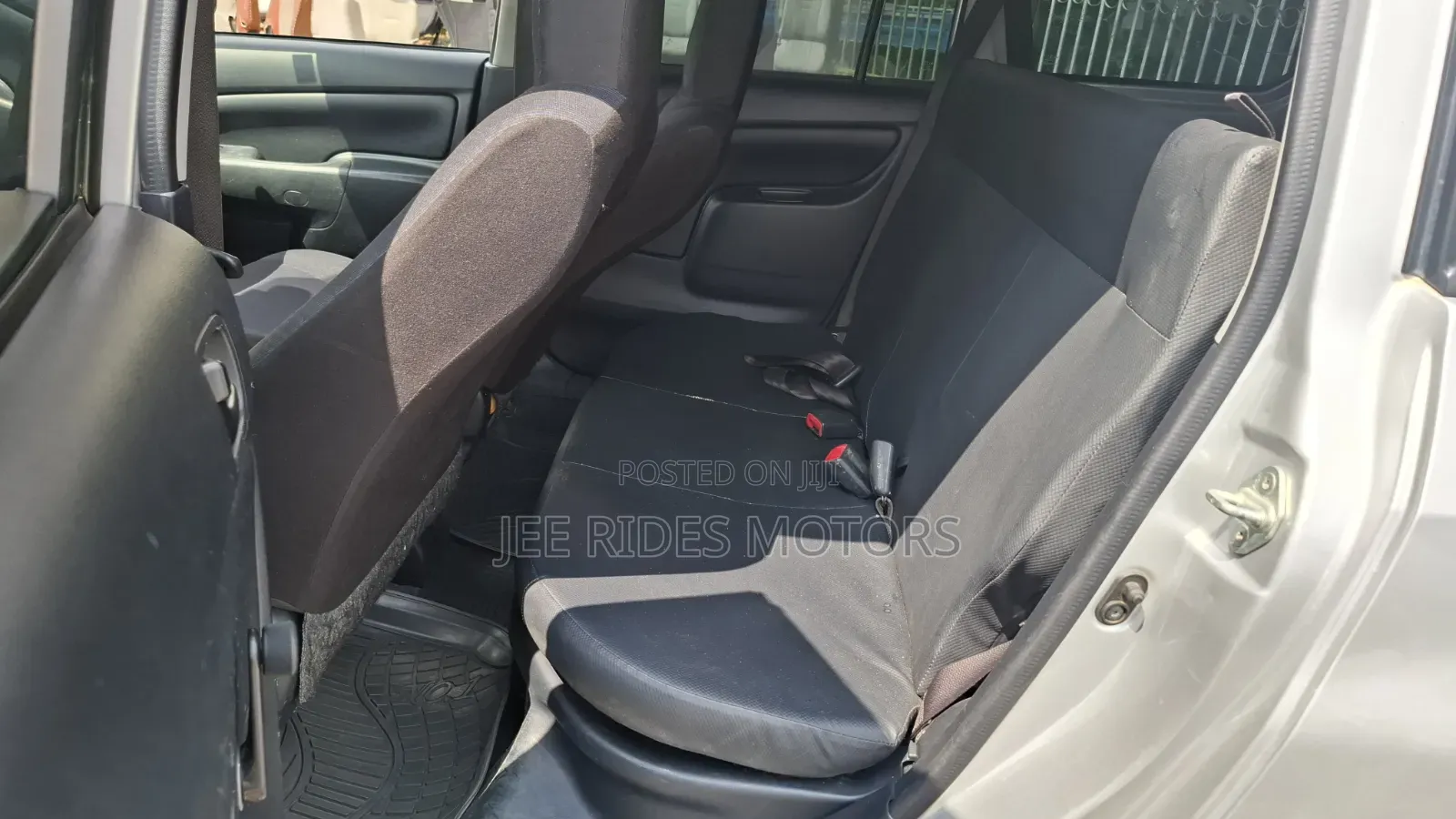Toyota Probox 2019 Silver