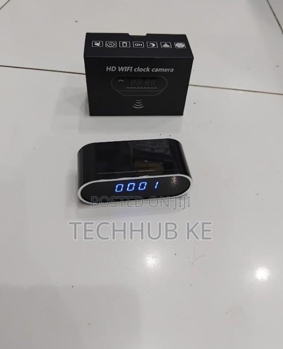Wireless Hidden Camera for Home Security Digital Clock CCTV Camera