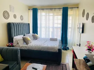 Modern Studio Airbnb in Ruaka | Wifi, Netflix, Parking Security