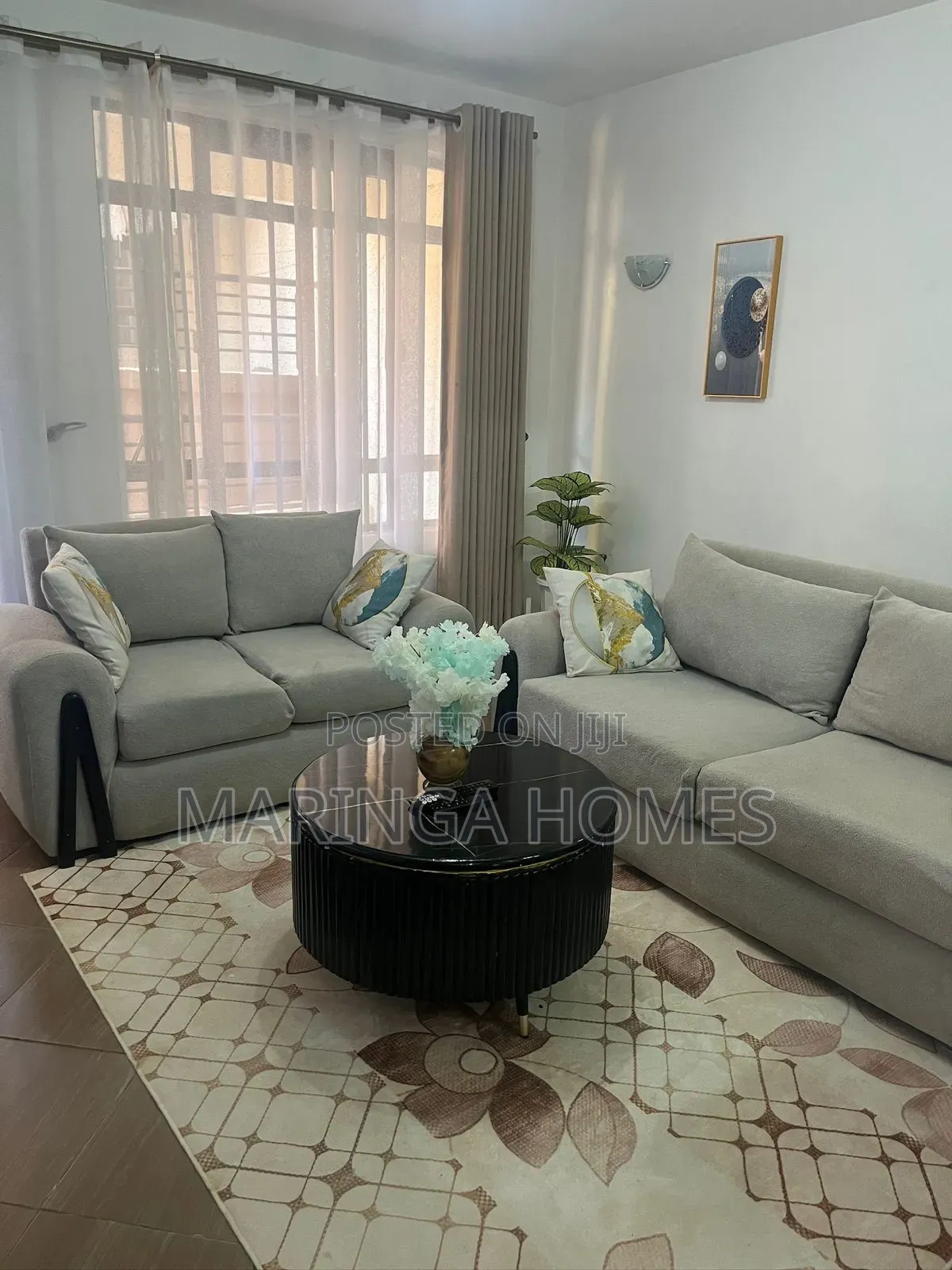Executive 1 Bedroom Airbnb in Ruaka | Wifi, Netflix Parking