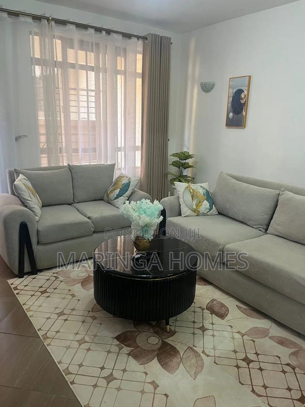 Executive 1 Bedroom Airbnb in Ruaka | Wifi, Netflix Parking