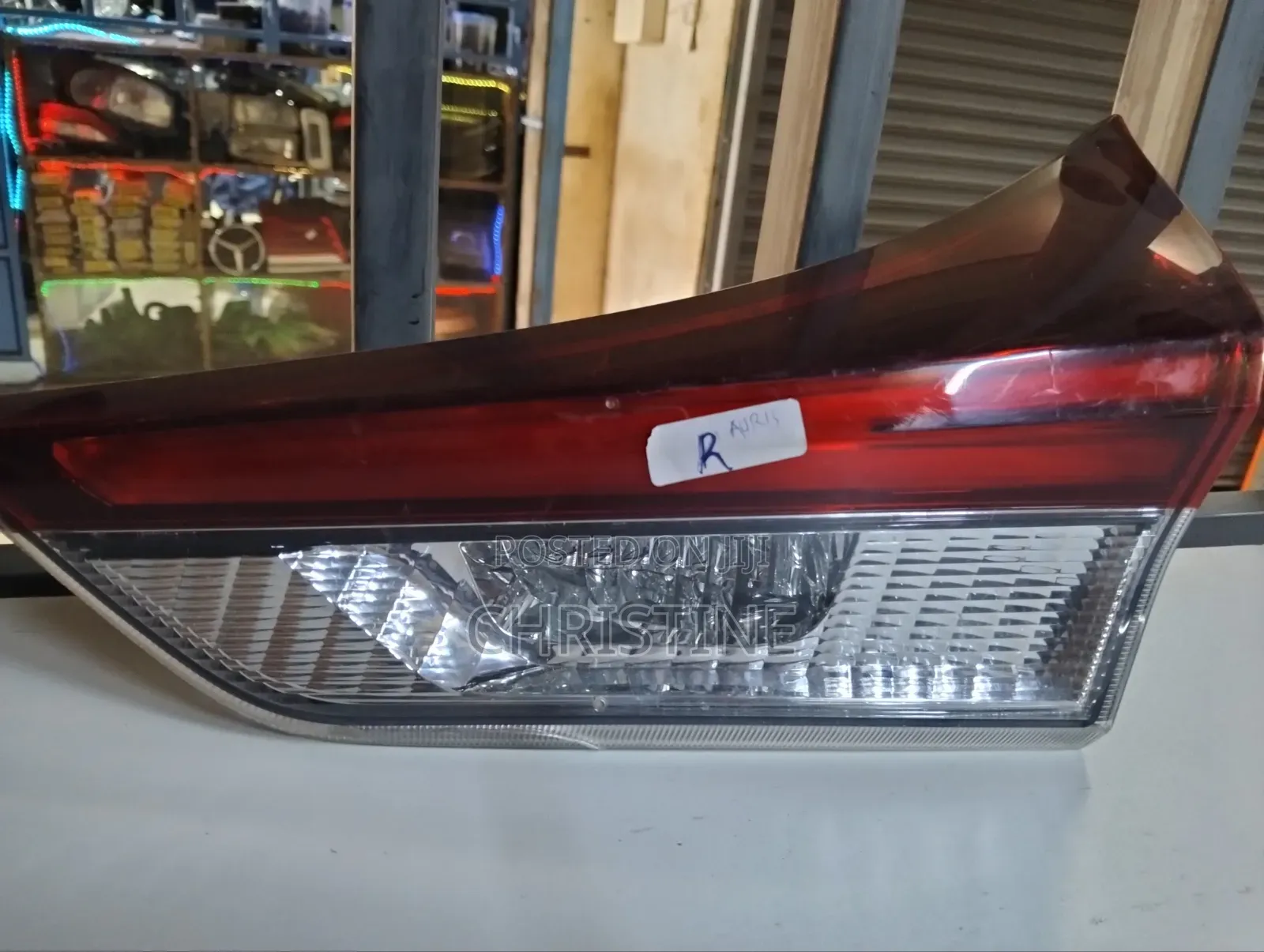 Auris Boot Light