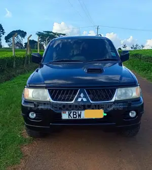 Mitsubishi Montero Sport 2006 Black