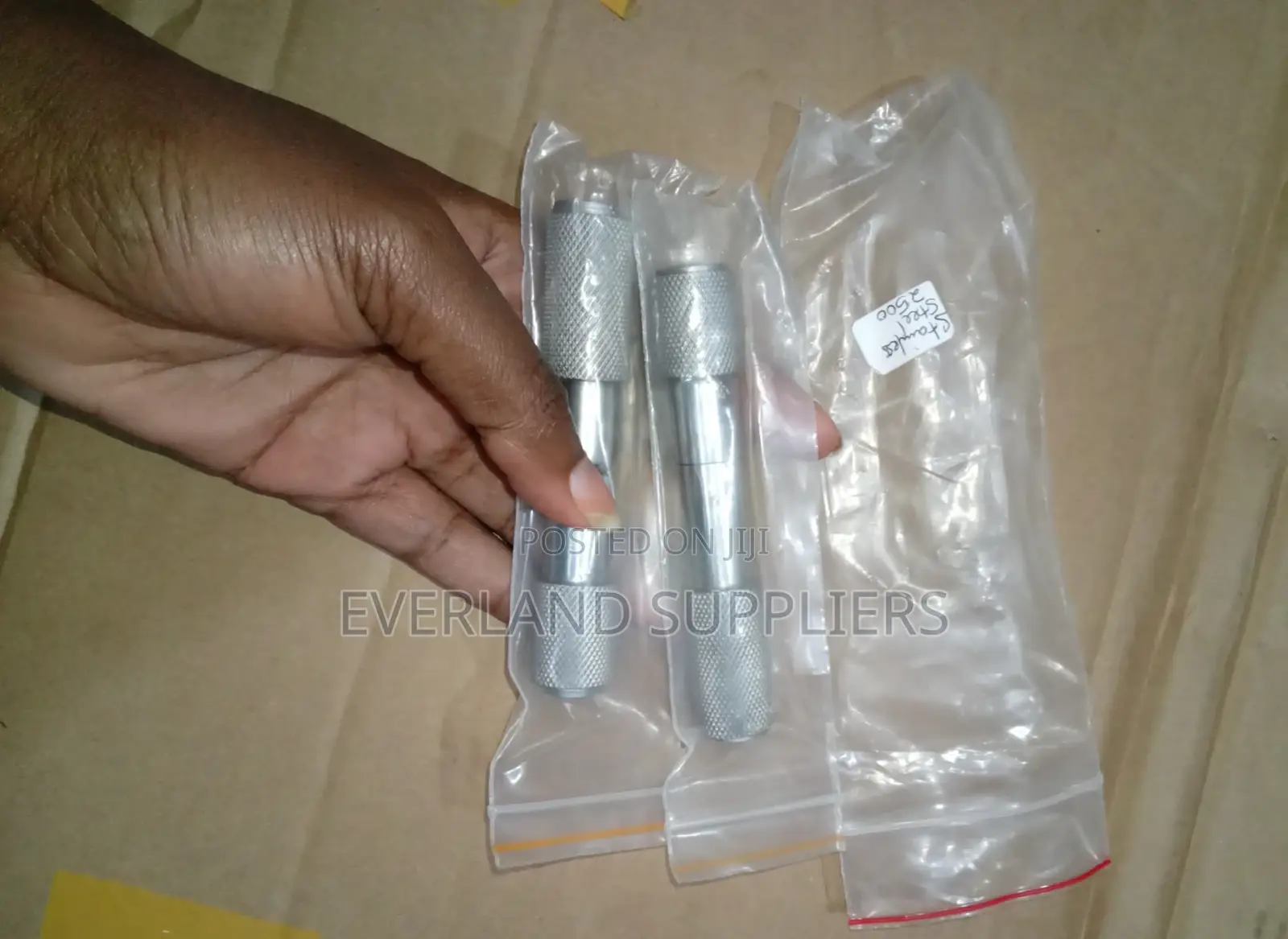Dehorning Stainless Steel Handles