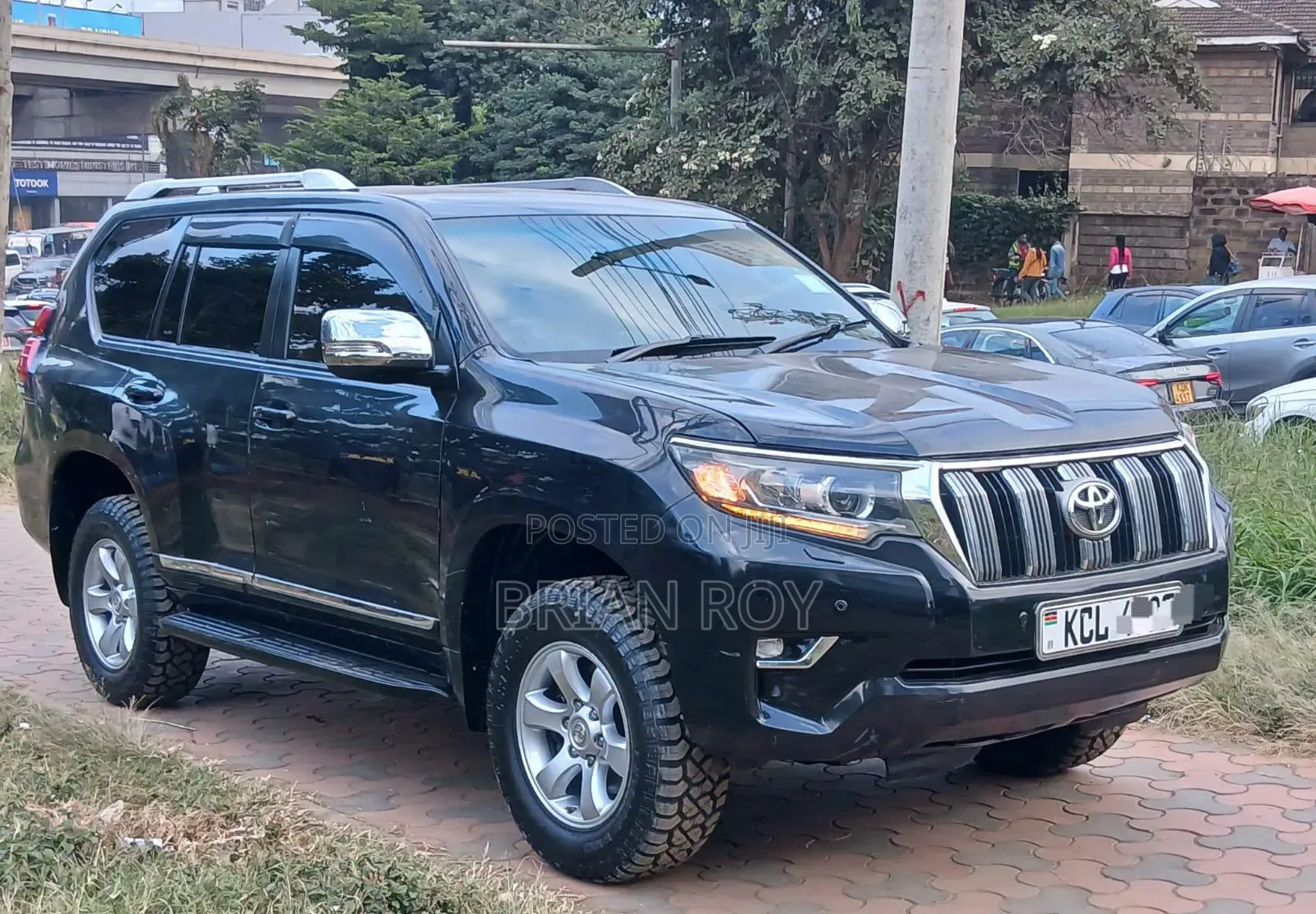 Toyota Land Cruiser Prado 2011 Black