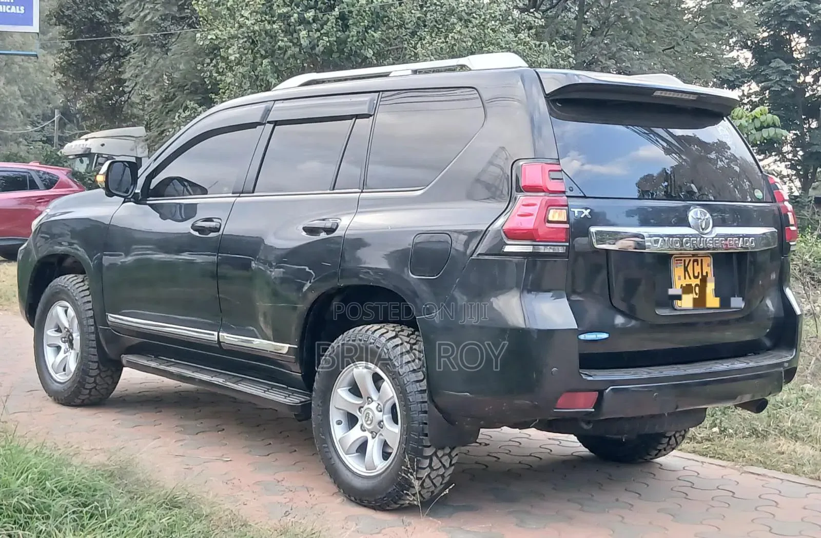 Toyota Land Cruiser Prado 2011 Black