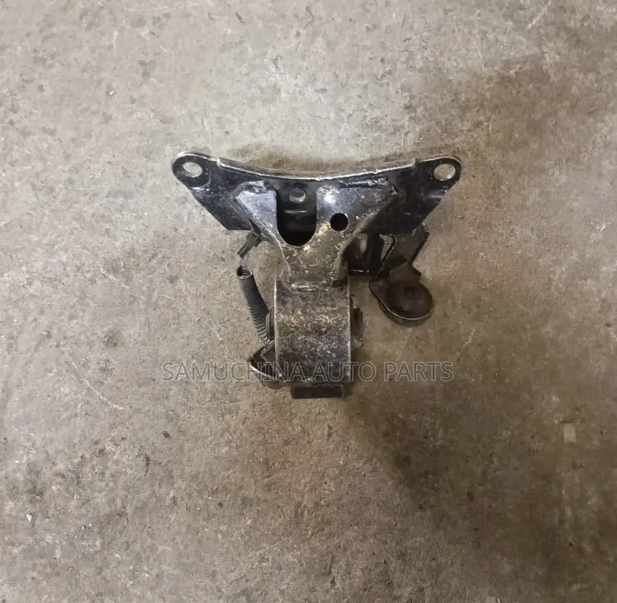 Gearbox Mounting Nissan Serena Old Model
