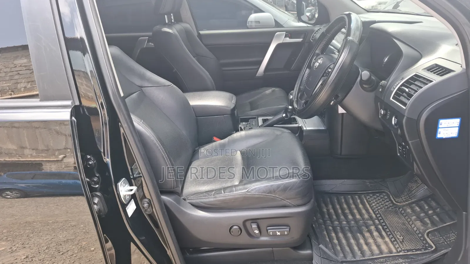 Toyota Land Cruiser Prado 2019 Black