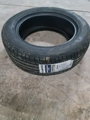 235 /60 R18 Khumo Tires (Highway Terrein) Korea.