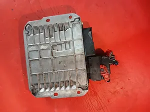 Engine Control Unit Nissan Nv350 Caravan 2016