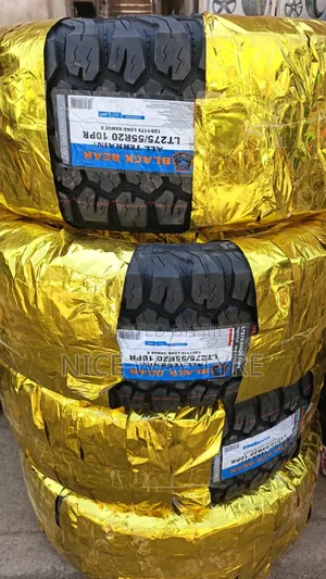 275/55r20 Black Bear