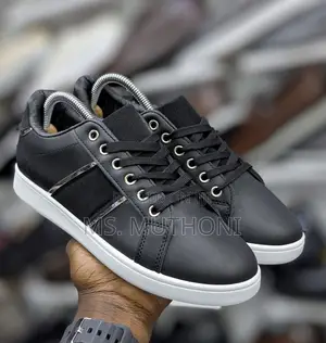 New in Gold Eyelets Detailed Ladies / Girls Sneakers 37-42
