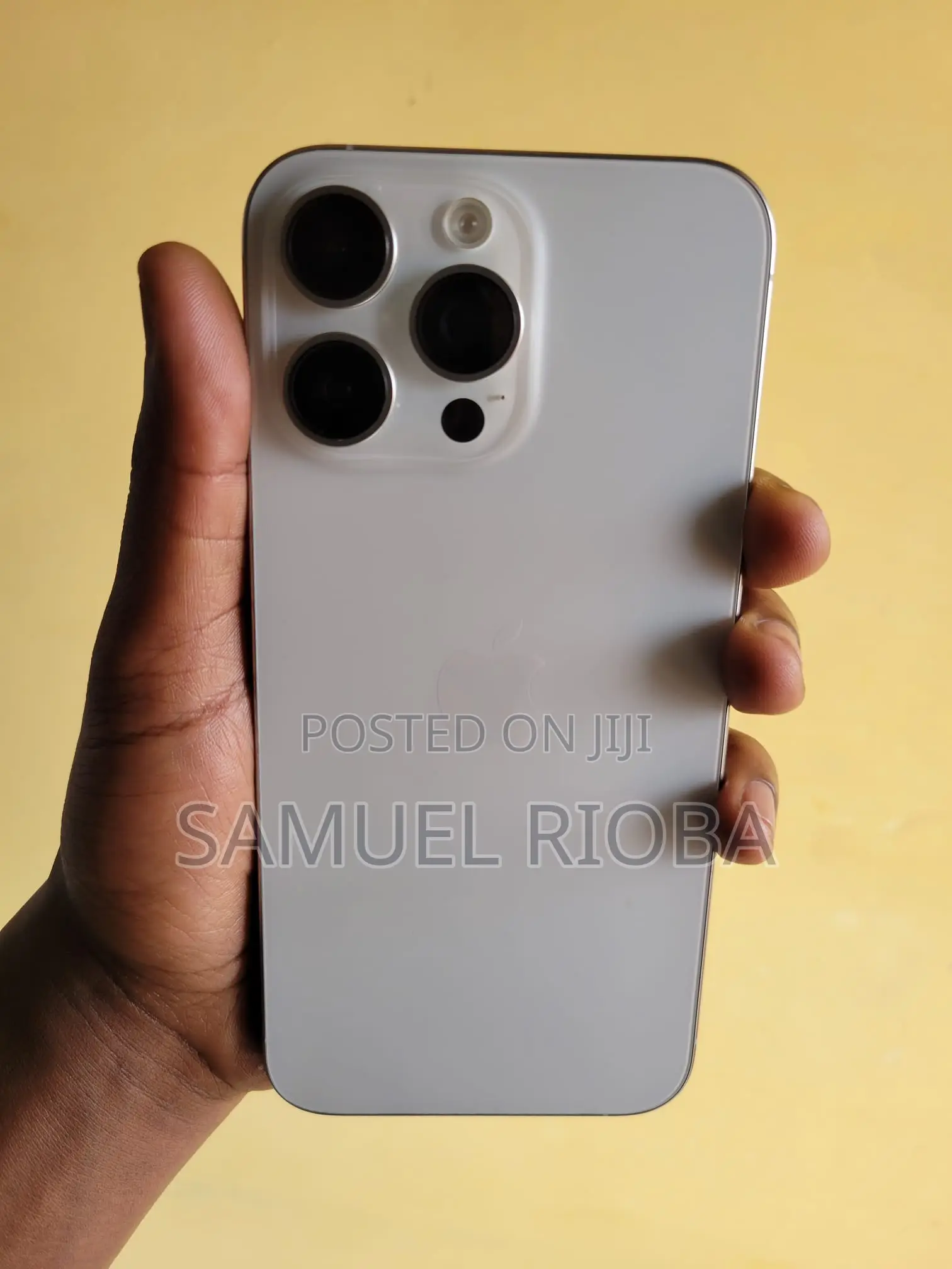 Apple iPhone 15 Pro Max 256 GB White