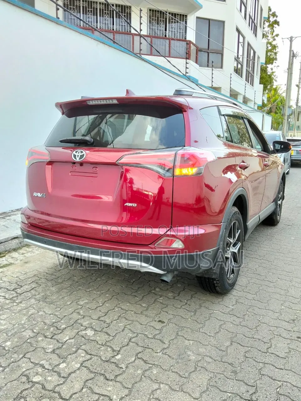 Toyota RAV4 2018 Red
