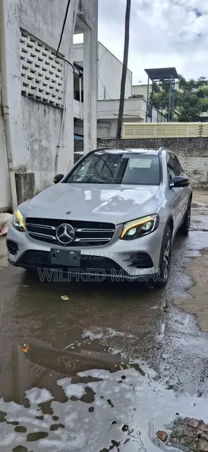 Mercedes-Benz GLC-Class 2019 Silver