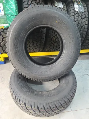 205r14 Maxtrek All Terrain Tire