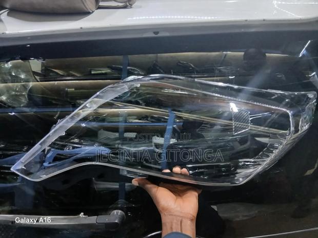 Toyota Prado 2015 Headlens - main view