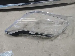Toyota Prado 2015 Headlens