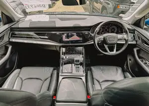 Audi Q8 3.0T Premium AWD quattro 2019 Green