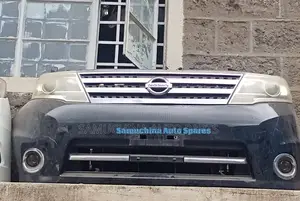 Nosecut Nissan Serena C25