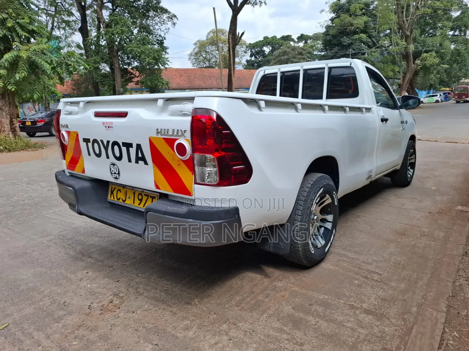 Toyota Hilux 2016 White