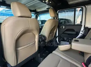 Jeep Wrangler Sport 4x4 2020 Off white