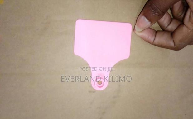 Medium Plain Ear Tag Colored - Cattles