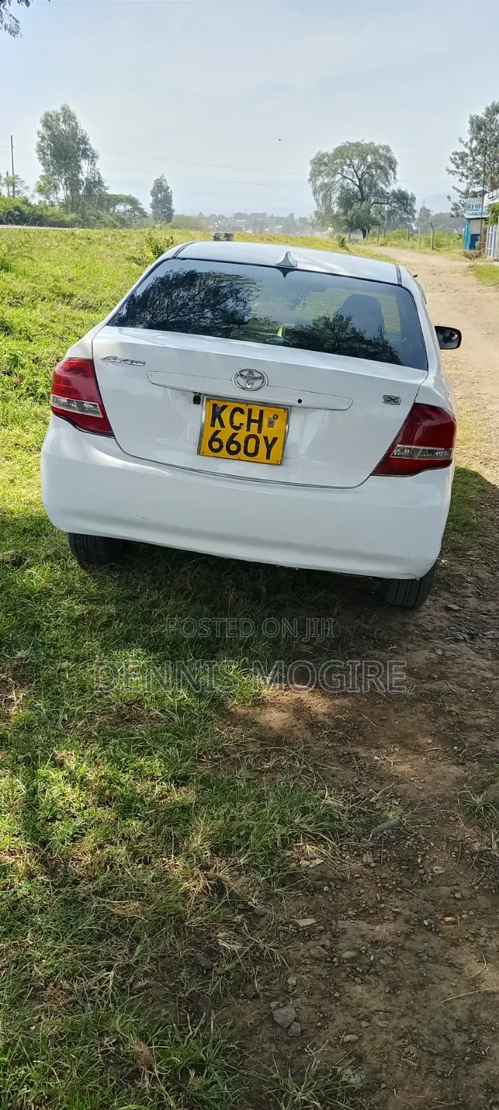 Toyota Axio 2009 White