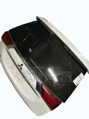 Ex Japan Mitsubishi Outlander 2018tailgate