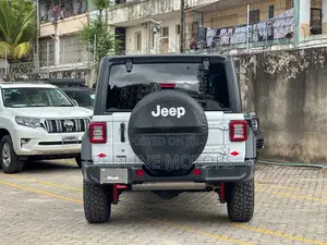 Jeep Wrangler Sport 4x4 2019 White