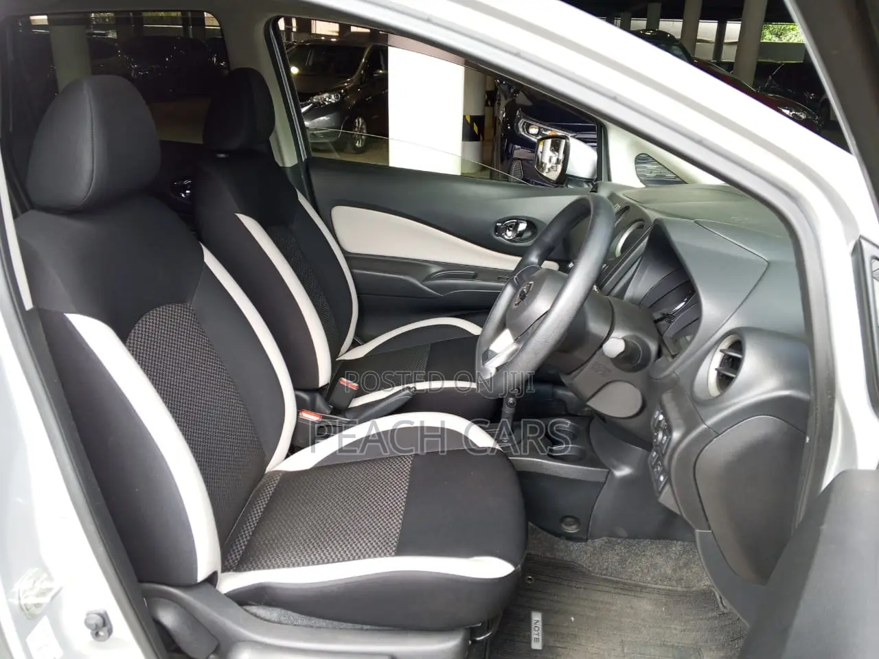 Nissan Note 2018 Silver