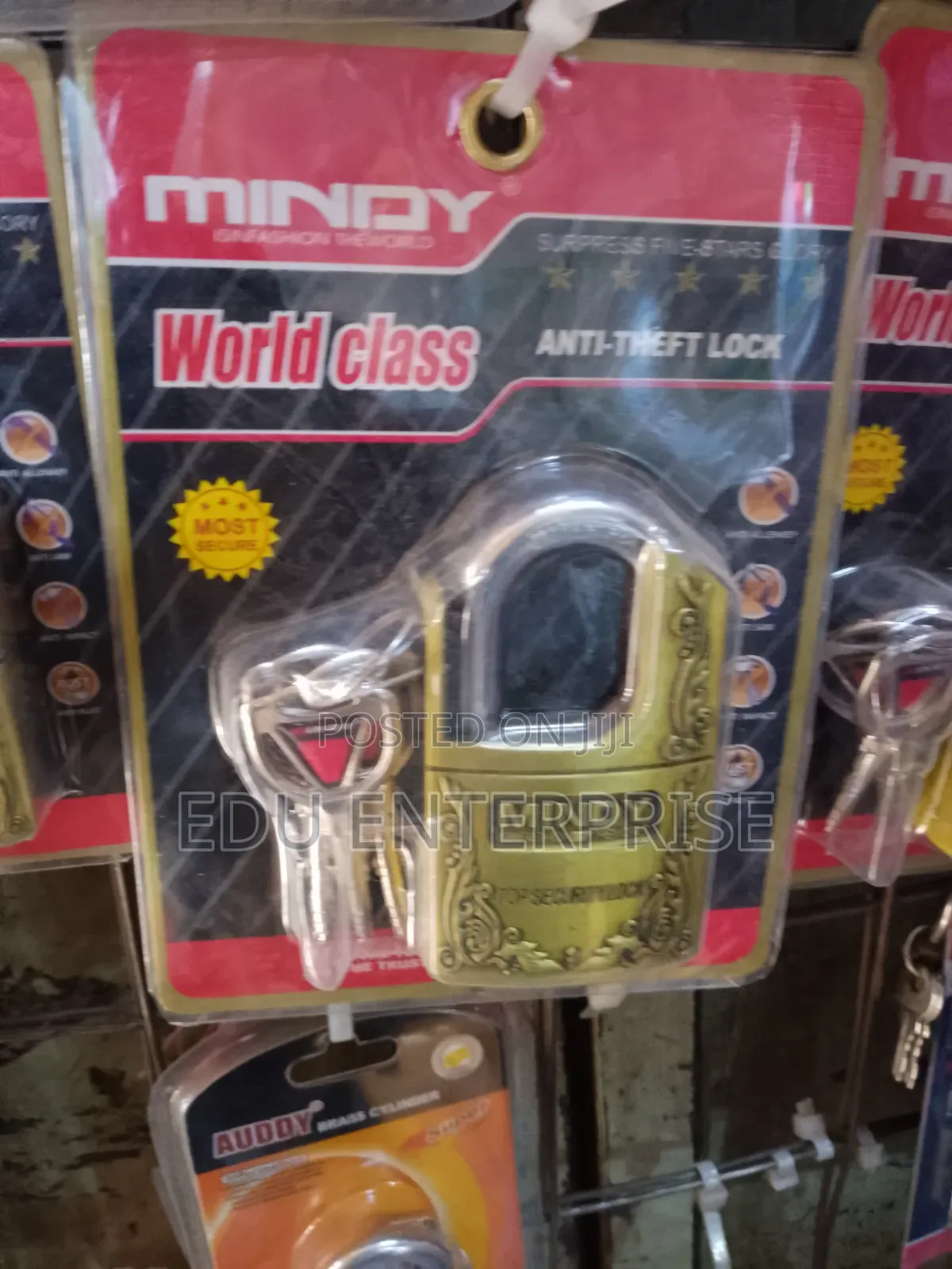 Medium Mindy Padlock Original