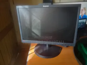 Lenovo Monitor 24 Inch