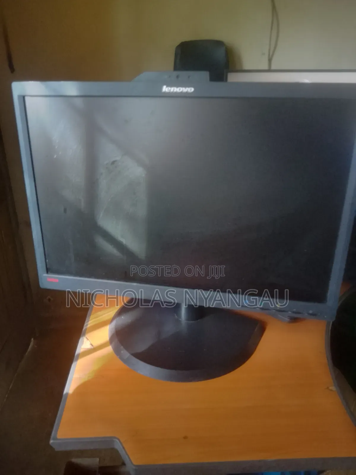 Lenovo Monitor 24 Inch
