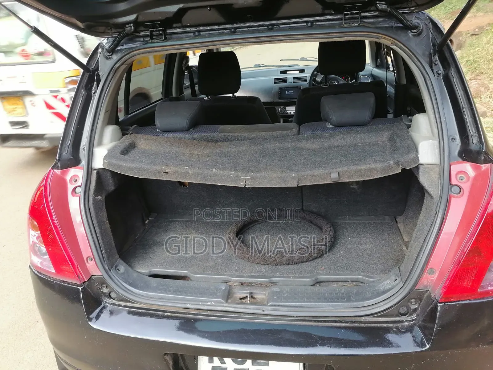 Suzuki Swift 2010 Black