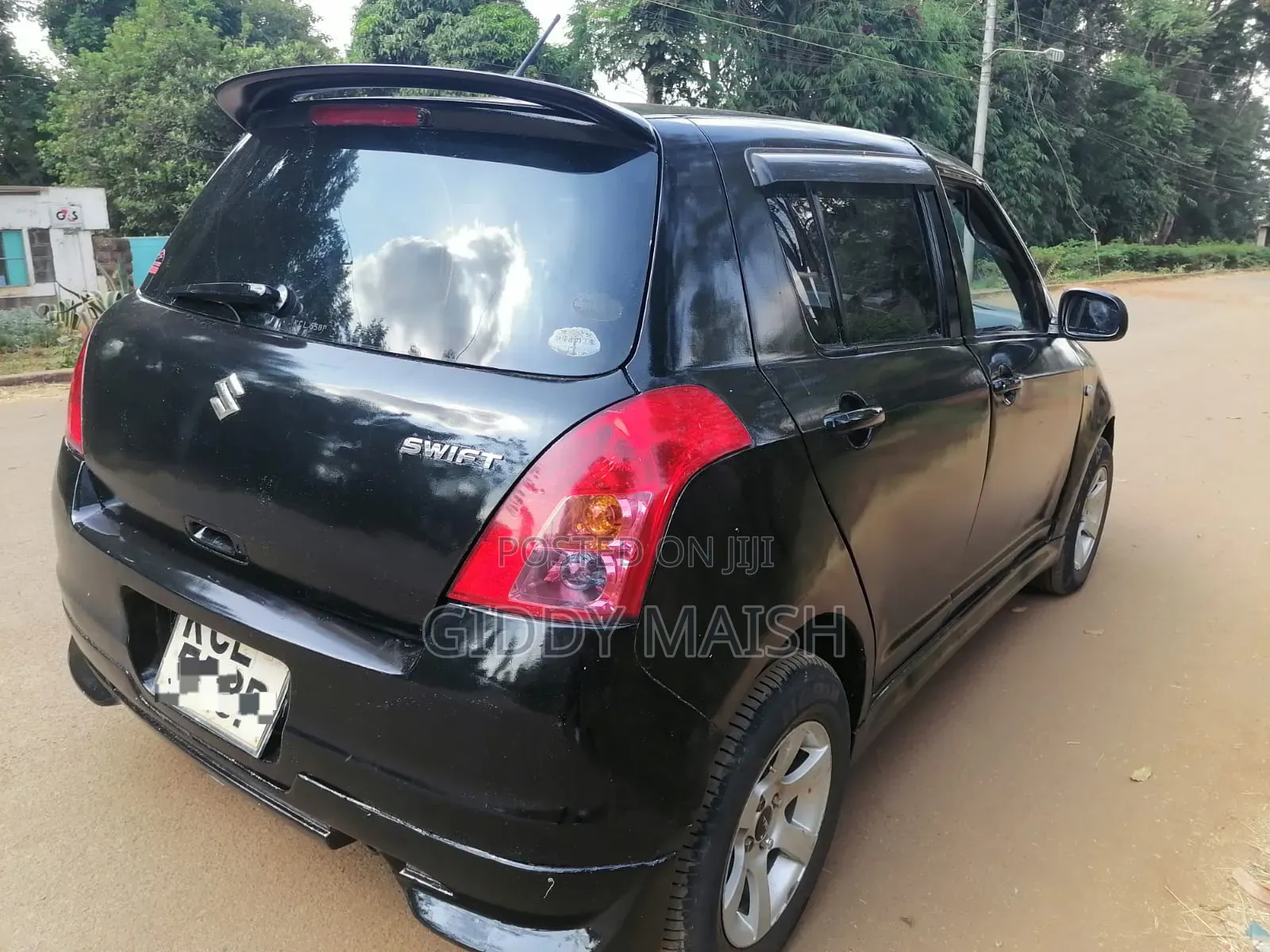 Suzuki Swift 2010 Black