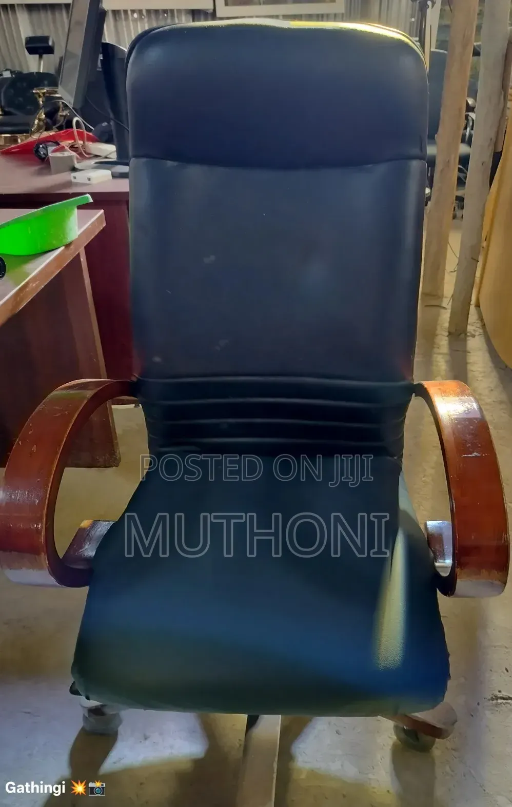 Executive Office Chair
