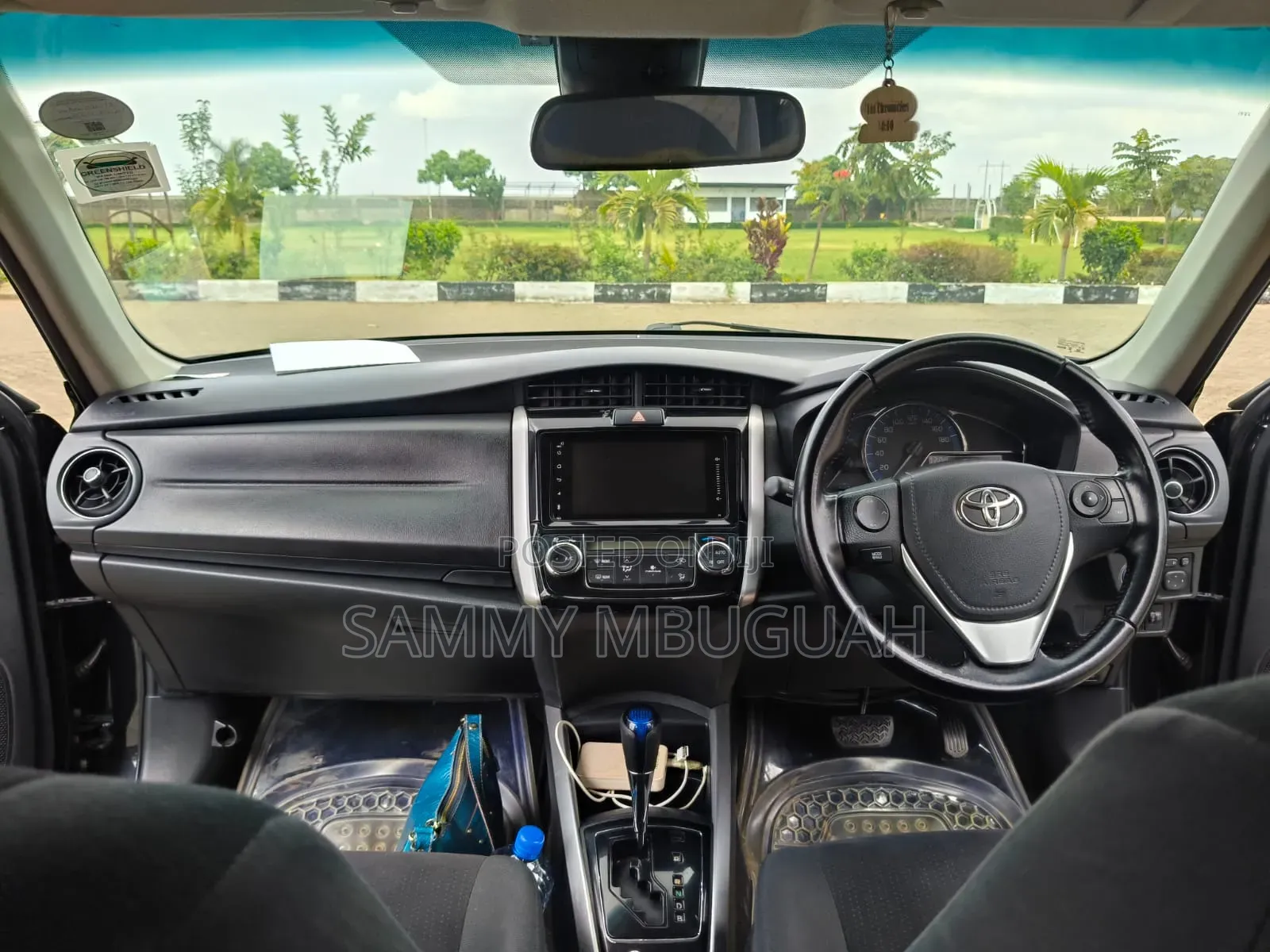 Toyota Corolla Fielder 2017 Black