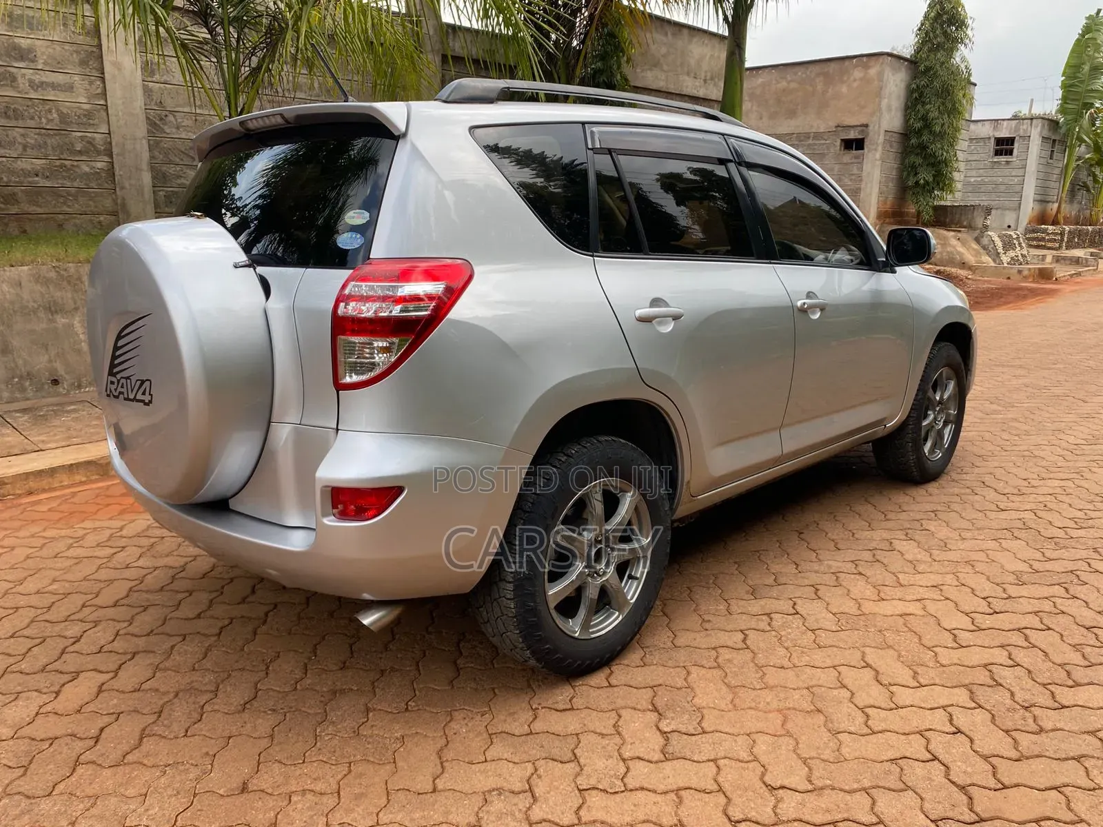 Toyota RAV4 2009 Silver