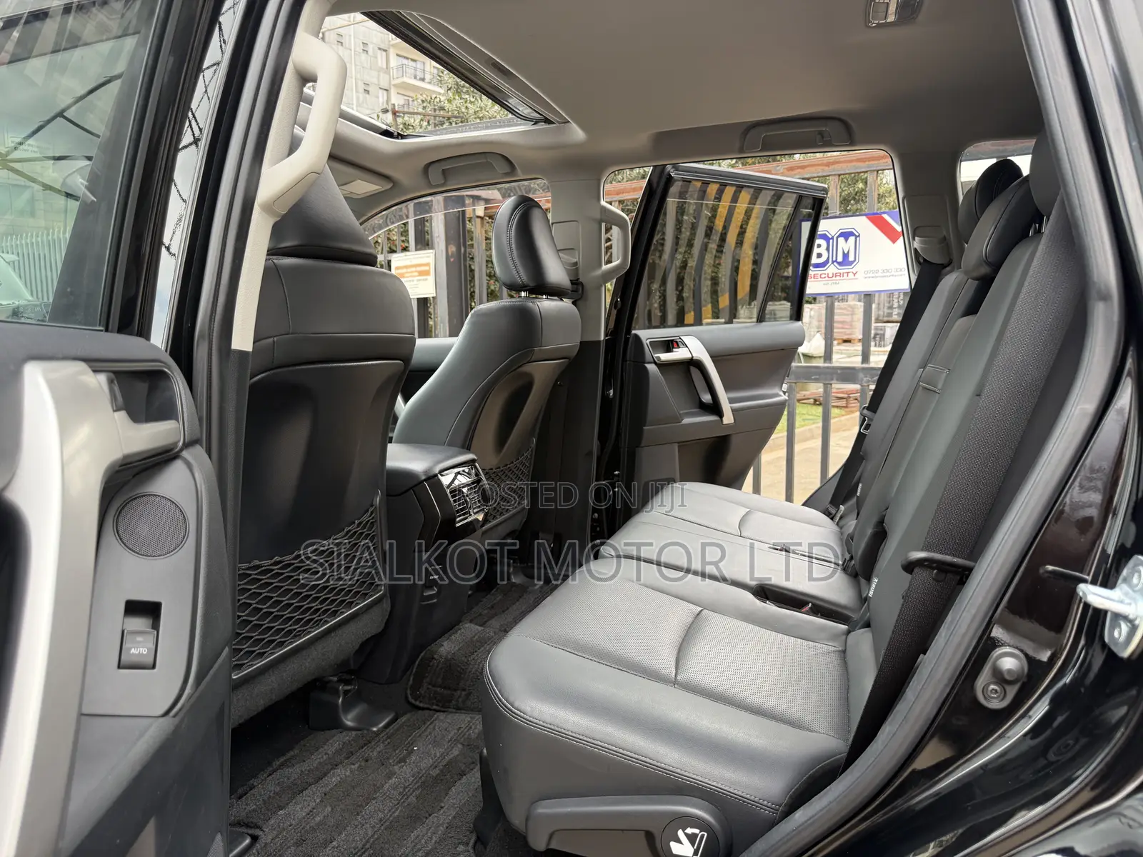 Toyota Land Cruiser Prado 2.7 2021 Black